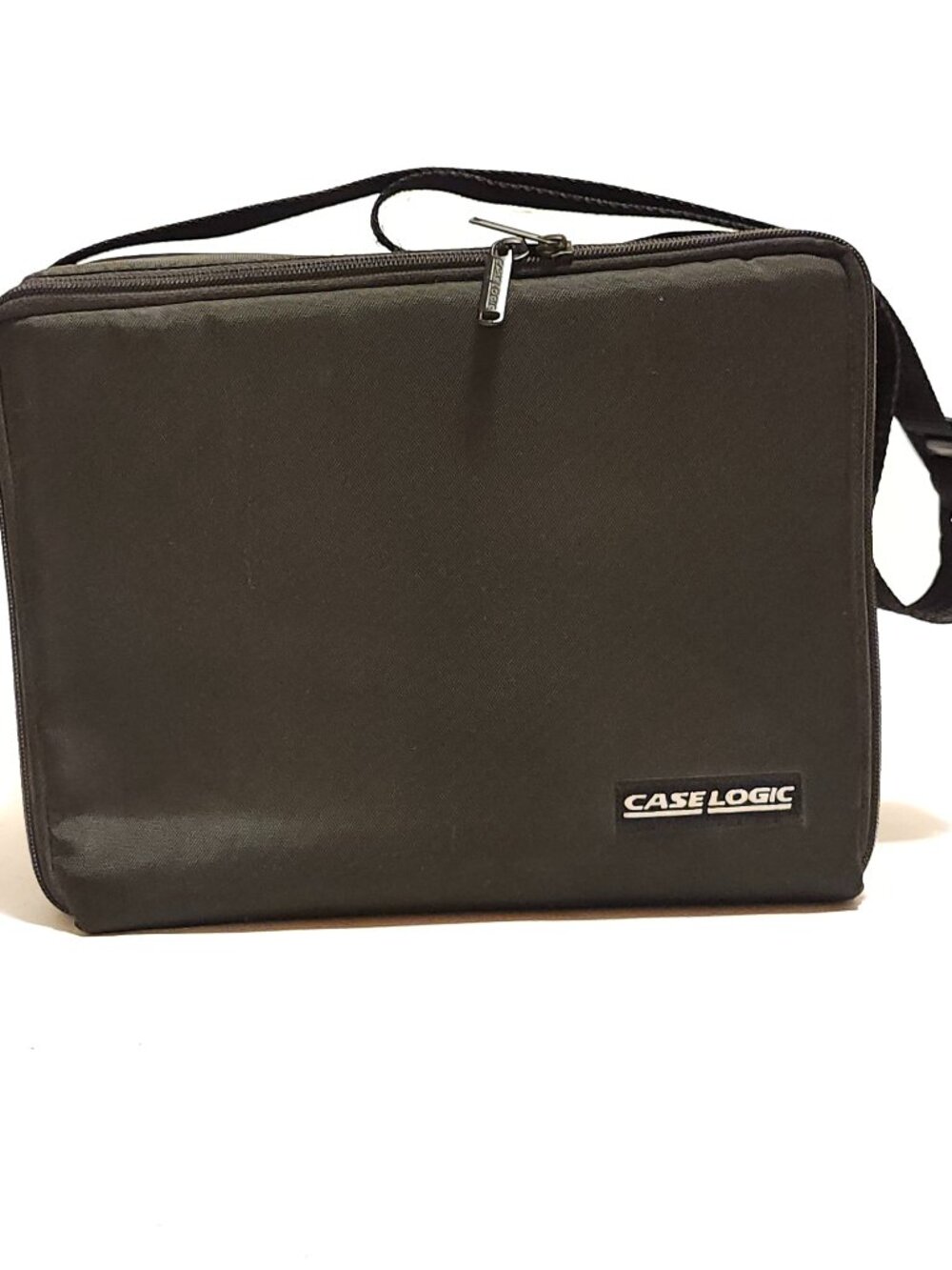 RETRO CASE LOGIC CD Carry Case Full Zip Shoulder Strap